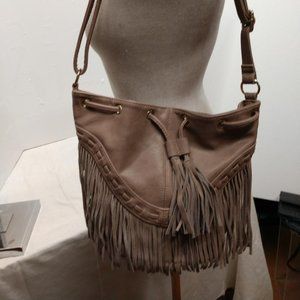 Antik Kraft Tan Boho Fringe Bucket Handbag